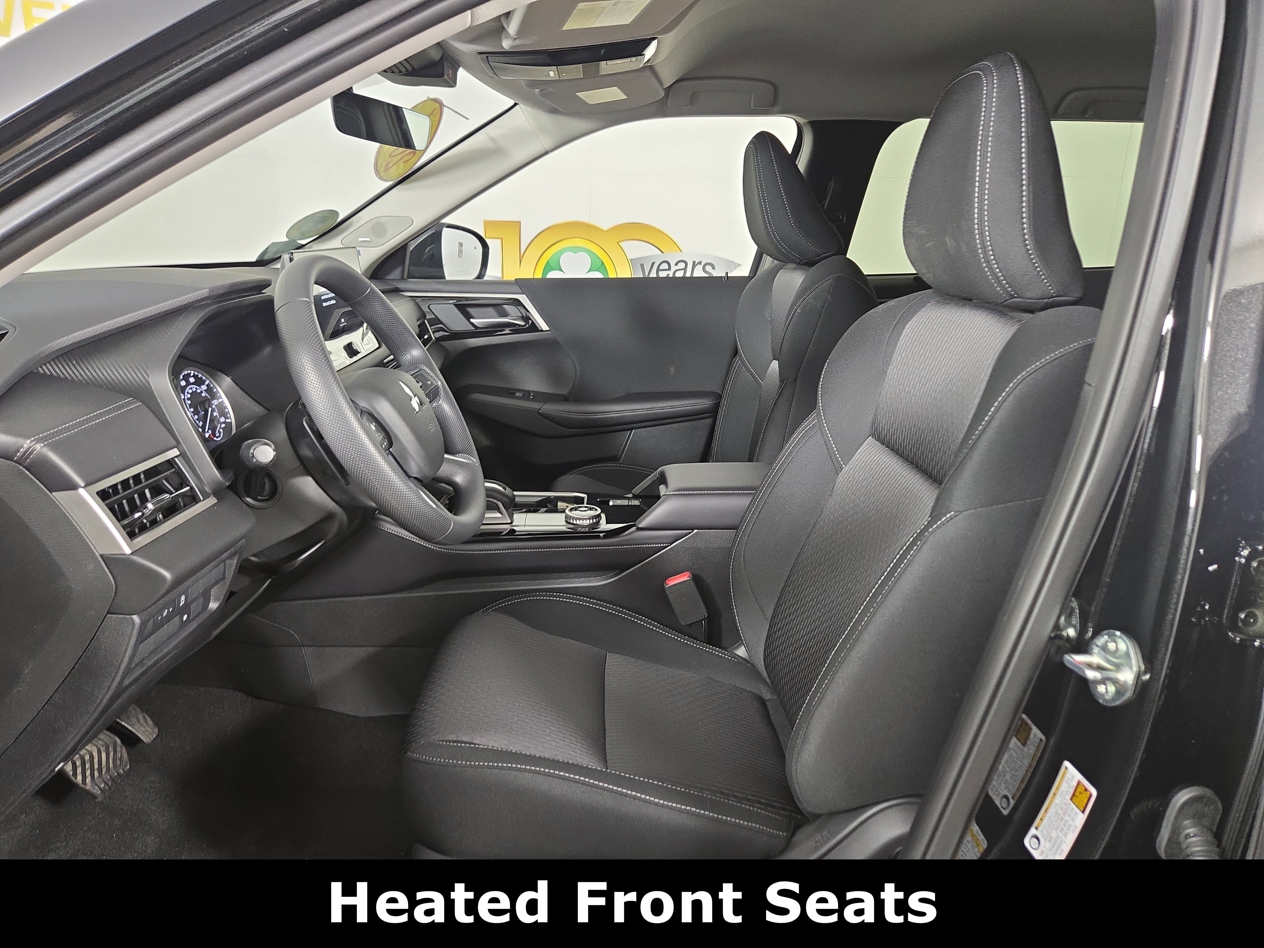 New 2026 Mitsubishi Outlander ES image 10