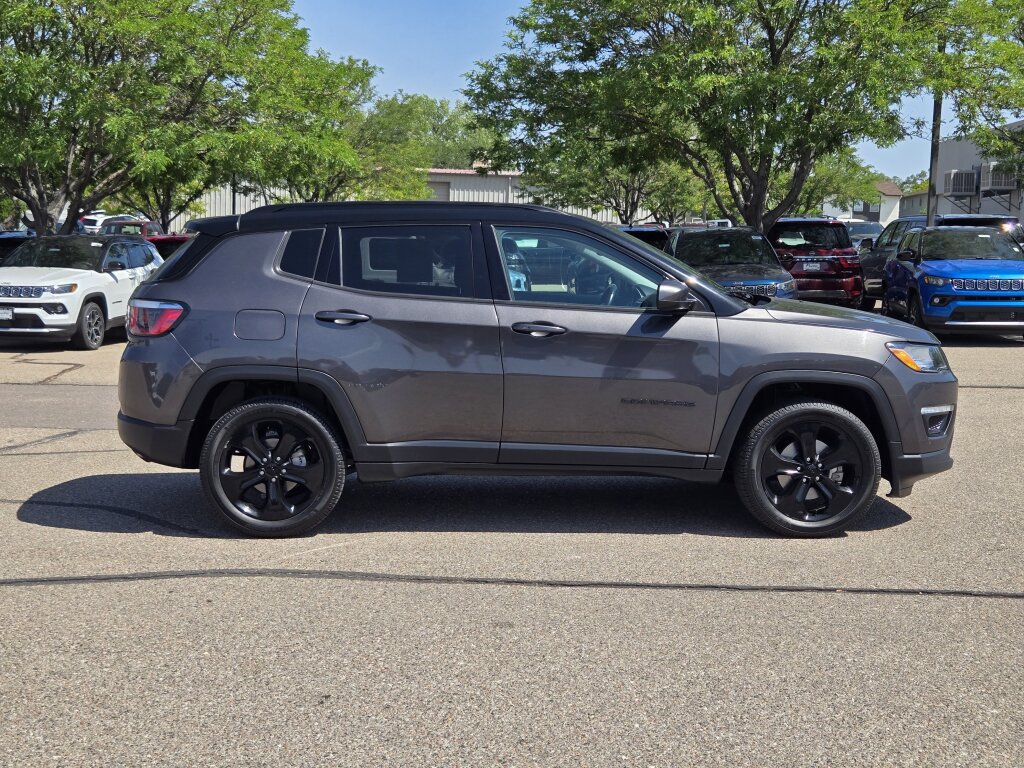 Used 2019 Jeep Compass Altitude AWD/4WD image 2