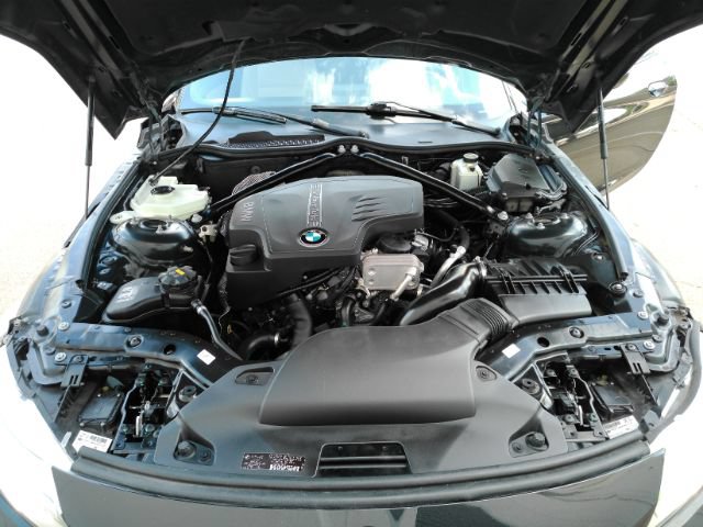 Used 2015 BMW Z4 sDrive28i RWD image 49