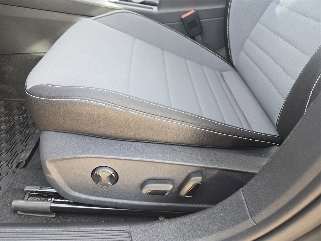 New 2026 Volkswagen Jetta SE image 18