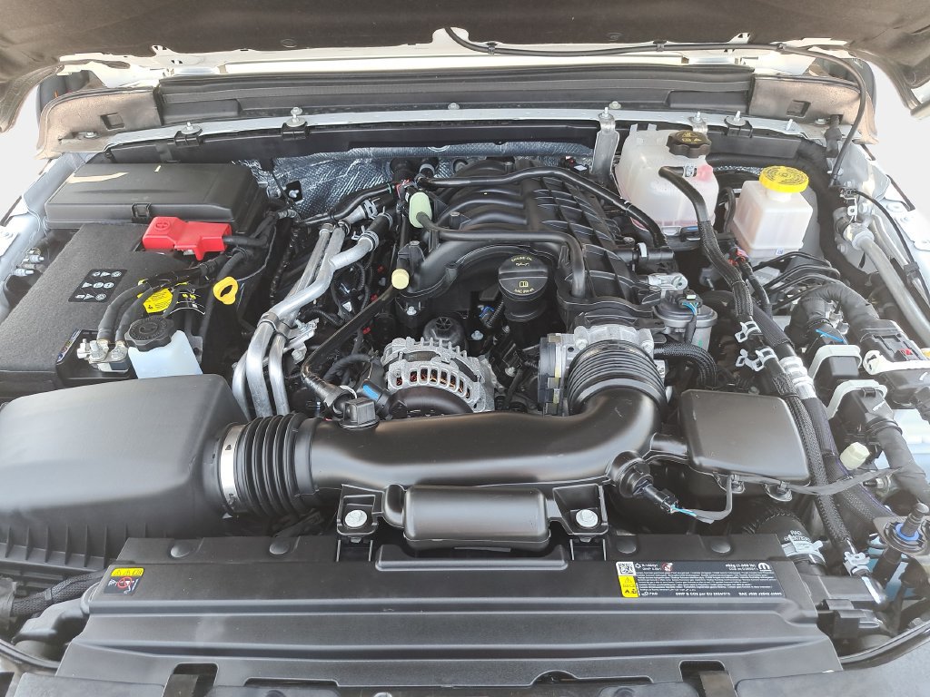 New 2026 Jeep Gladiator Sport AWD/4WD image 27
