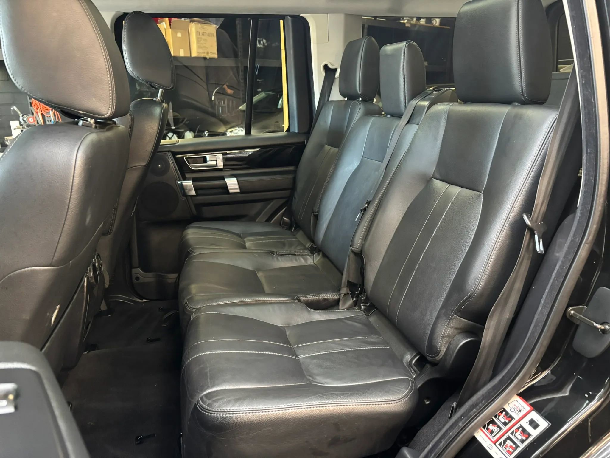 Used 2013 Land Rover LR4 HSE AWD/4WD image 10