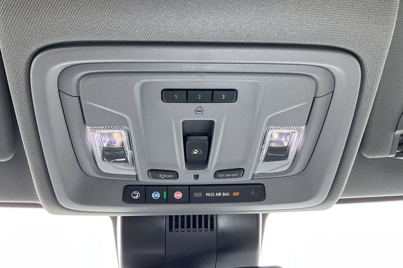 Used 2024 GMC Sierra 1500 SLT w/ SLT Convenience Package AWD/4WD image 39