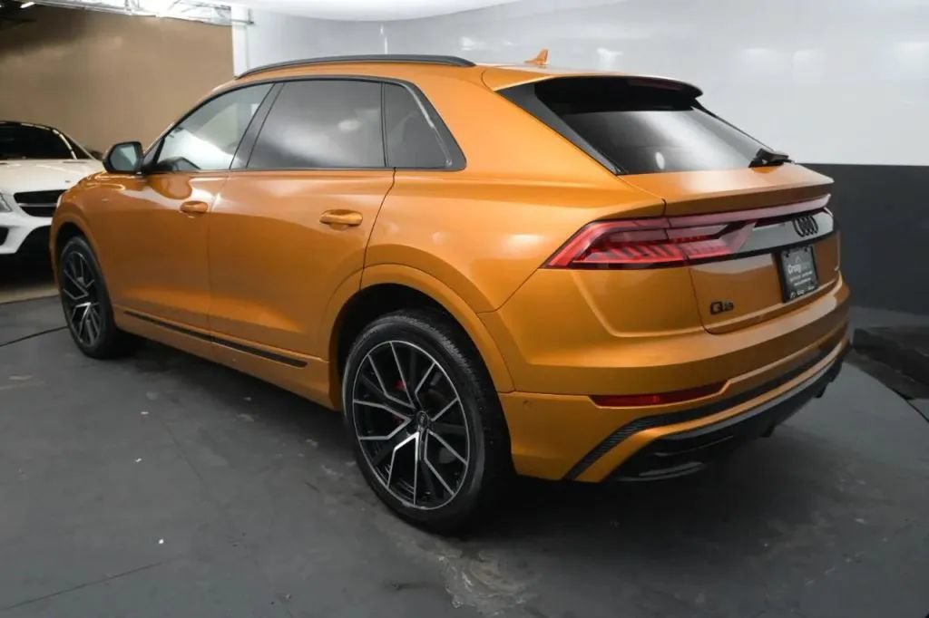 Used 2021 Audi Q8 Premium Plus AWD/4WD image 3