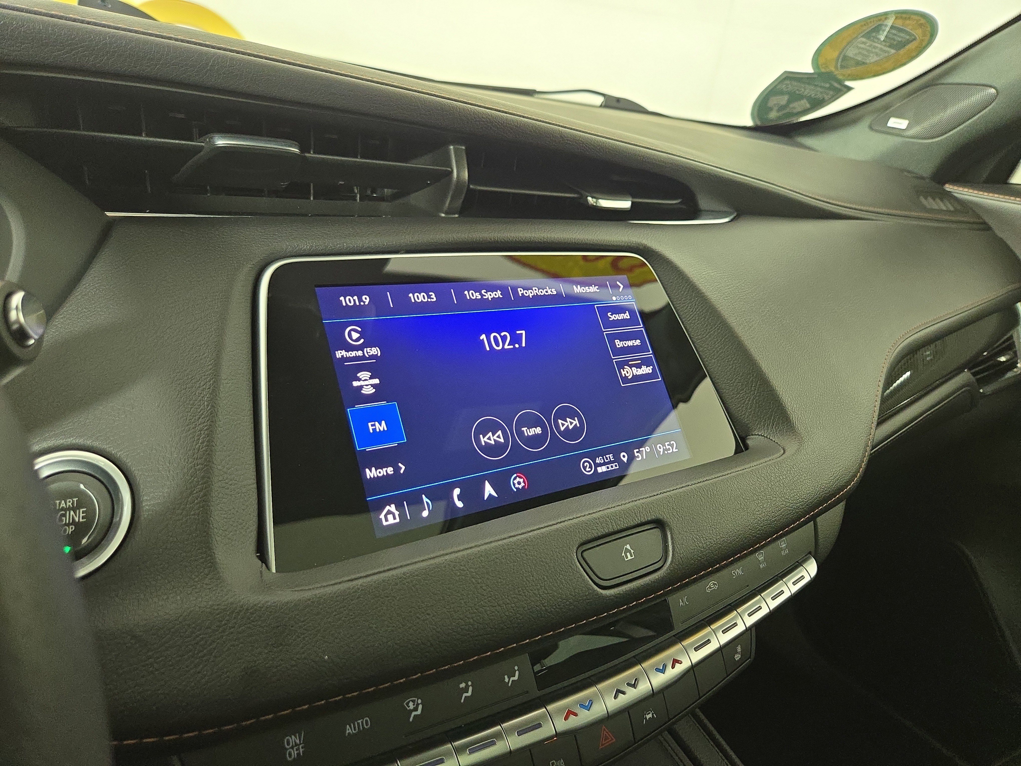 Certified 2022 Cadillac XT4 Sport image 19