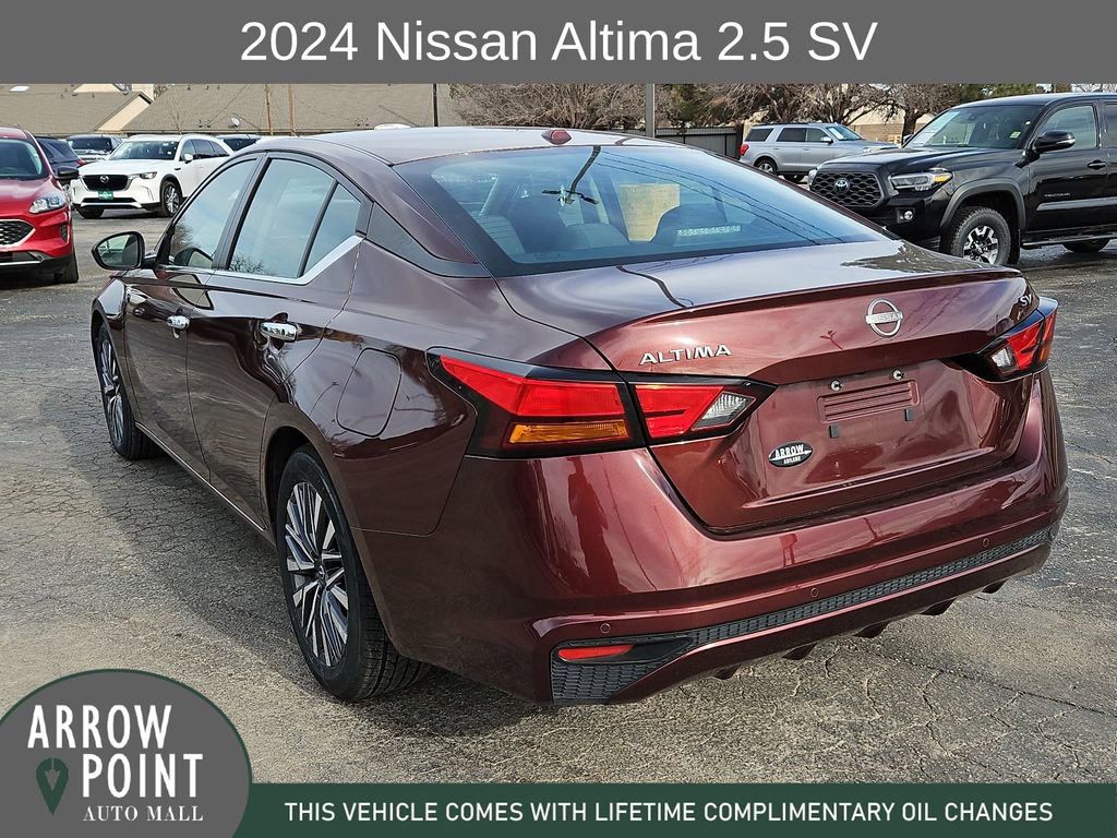 Used 2024 Nissan Altima 2.5 SV image 9