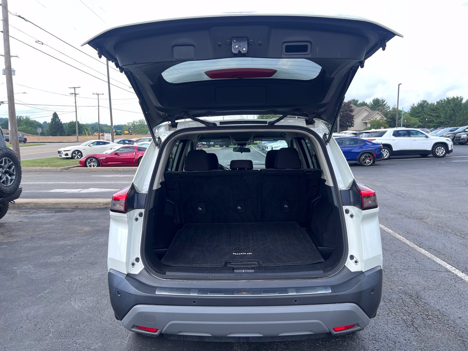 Used 2022 Nissan Rogue SV AWD/4WD image 45