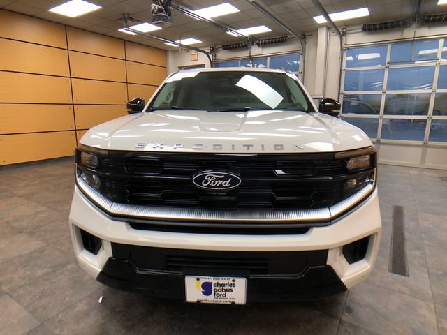 New 2027 Ford Expedition Max Platinum w/ Platinum Ultimate Package AWD/4WD image 2