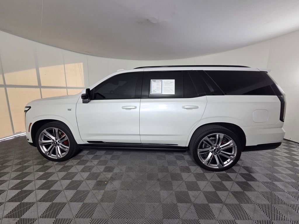 Used 2025 Cadillac Escalade Sport w/ Touring Package image 9