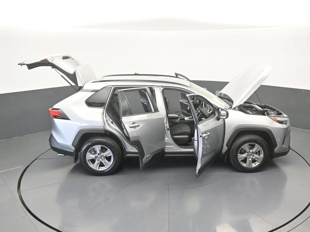 Used 2024 Toyota RAV4 LE AWD/4WD image 58