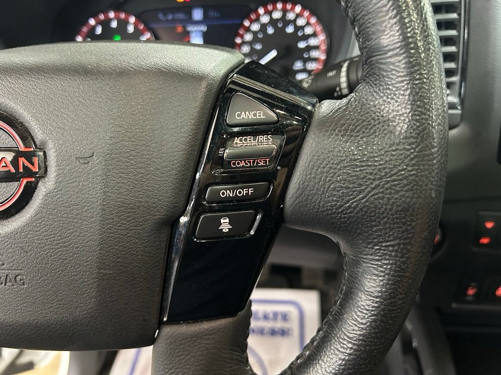 Used 2022 Nissan Frontier PRO-4X AWD/4WD image 26
