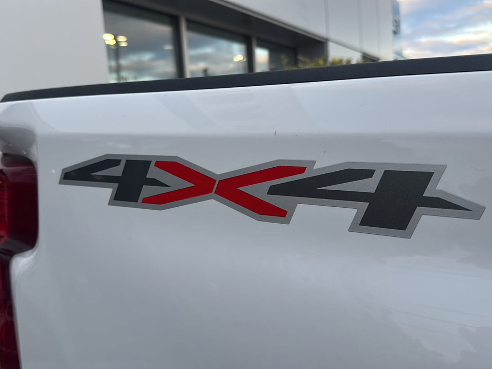 Used 2025 Chevrolet Silverado 2500 LT w/ Convenience Package image 51