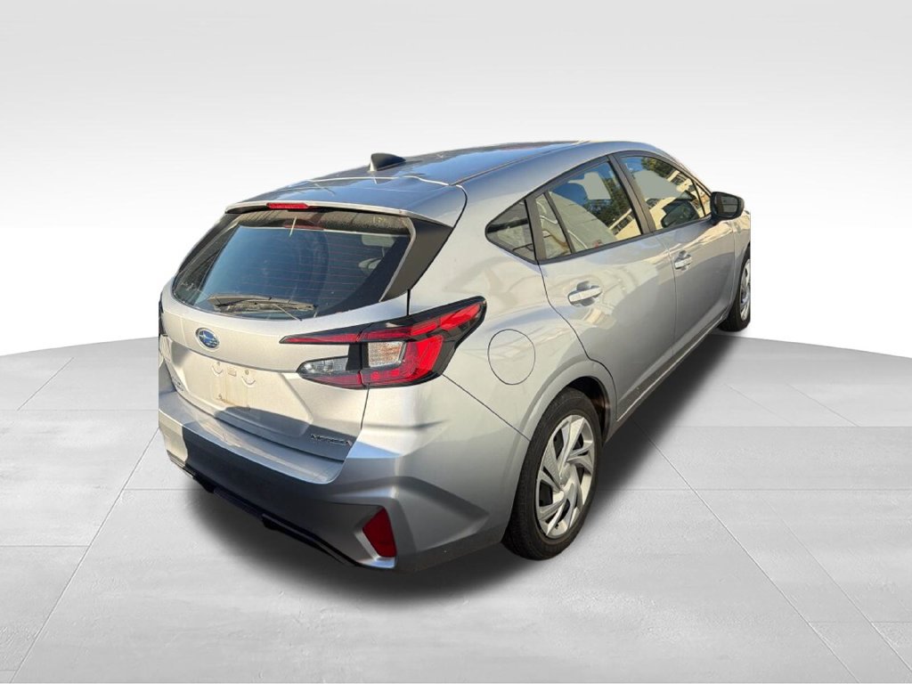 Used 2024 Subaru Impreza 2.0i AWD/4WD image 2