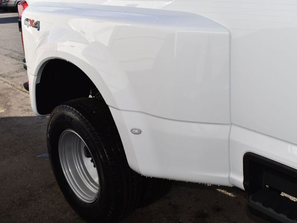New 2026 Ford F350 XLT w/ XLT Premium Package image 23