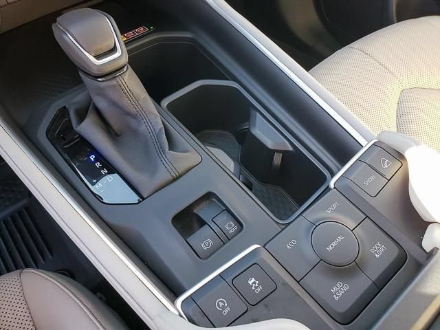 New 2026 Toyota Grand Highlander AWD image 18