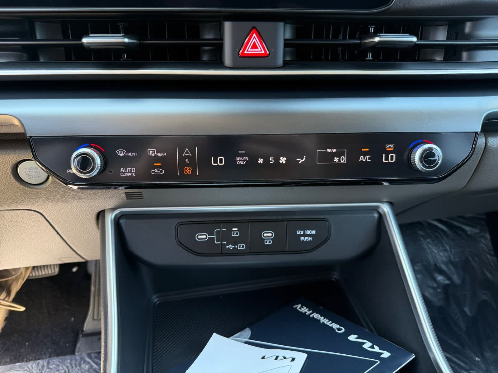 New 2026 Kia Carnival LXS FWD image 16