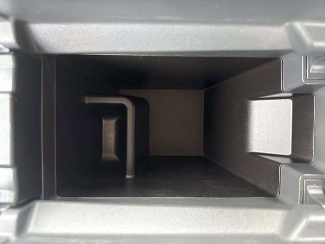 Used 2022 Nissan Rogue SV image 25