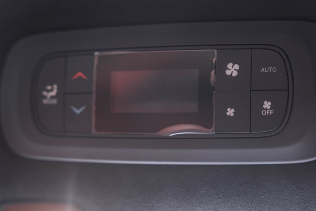 New 2026 Chrysler Pacifica Pinnacle AWD/4WD image 39
