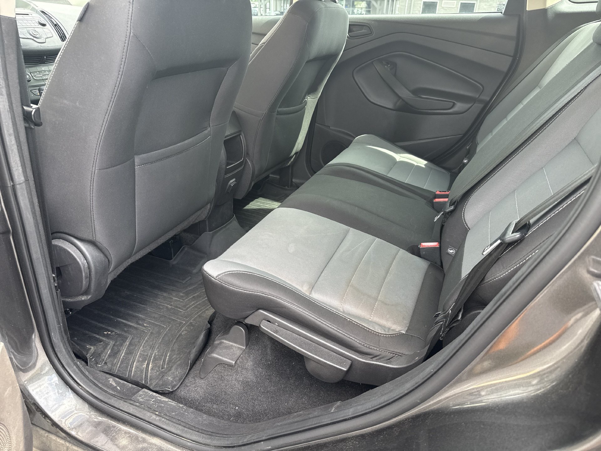 Used 2017 Ford Escape S FWD image 19