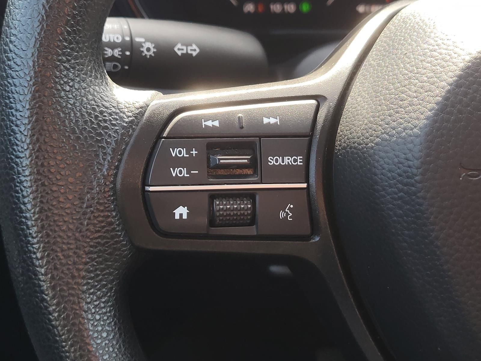 Used 2024 Honda CR-V EX image 31