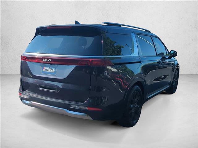 Used 2024 Kia Carnival SX FWD image 5