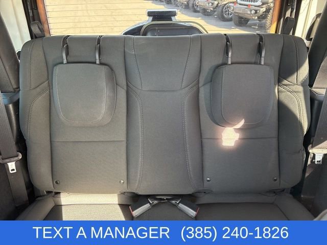 Used 2021 Jeep Wrangler Sport S image 10