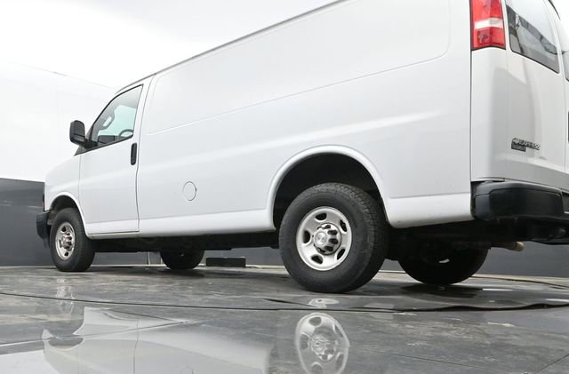 Used 2020 Chevrolet Express 2500 w/ Driver Convenience Package image 10