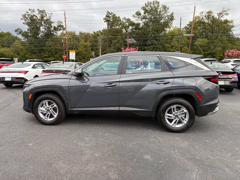 Used 2026 Hyundai Tucson SE AWD/4WD image 4