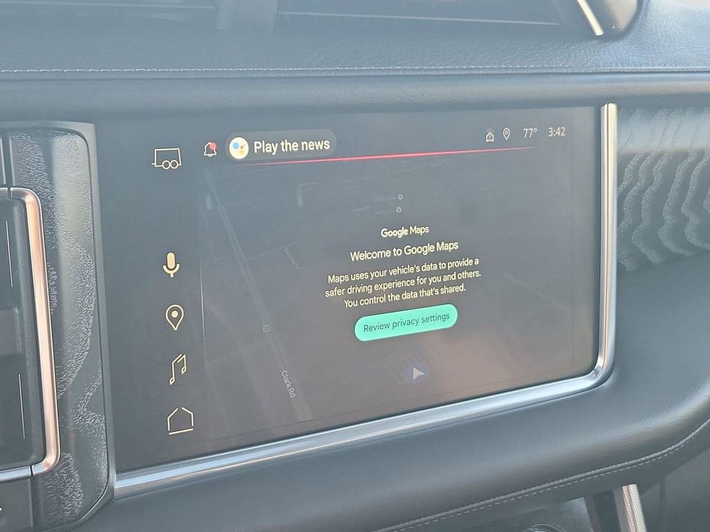 Used 2023 GMC Yukon Denali w/ LPO, Floor Liner Package image 29