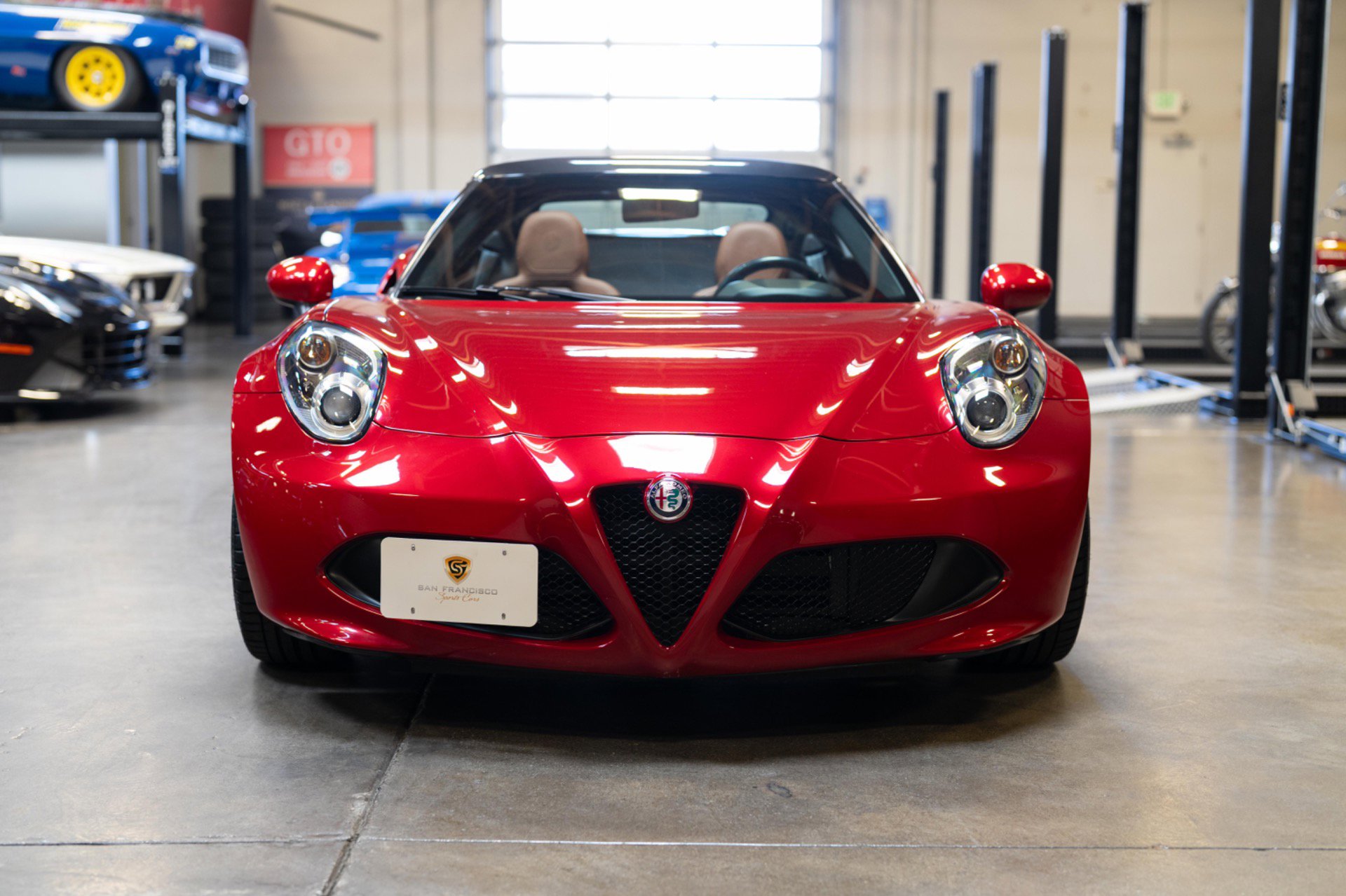 Used 2018 Alfa Romeo 4C Spider w/ Convenience Group - Spider image 4