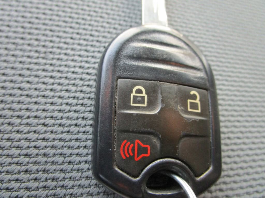 Used 2013 Ford F150 XLT w/ XLT Chrome Pkg image 41