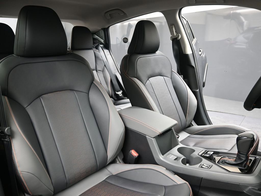 New 2026 Subaru Crosstrek 2.5i Limited w/ Crosstrek Mirror Package image 13