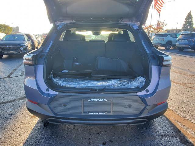 New 2026 Chevrolet Equinox EV LT image 23