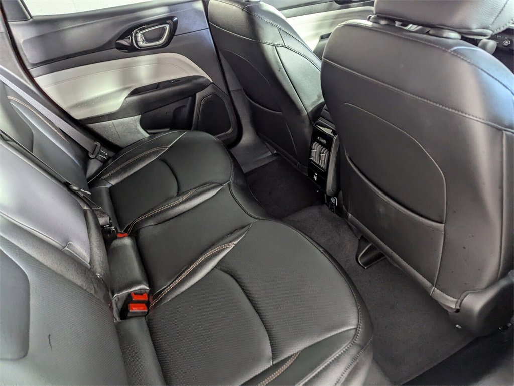 Certified 2024 Jeep Compass Limited w/ Elite Group image 31