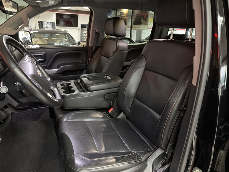 Used 2018 Chevrolet Silverado 1500 LTZ Z71 w/ LTZ Plus Package AWD/4WD image 10