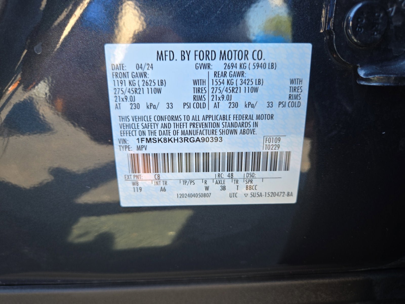 Used 2024 Ford Explorer ST-Line w/ Class IV Trailer Tow Package AWD/4WD image 28
