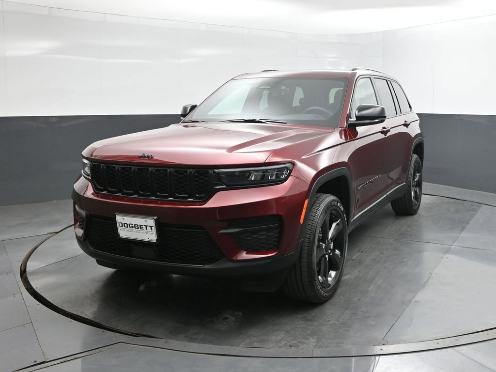 New 2025 Jeep Grand Cherokee Laredo image 30