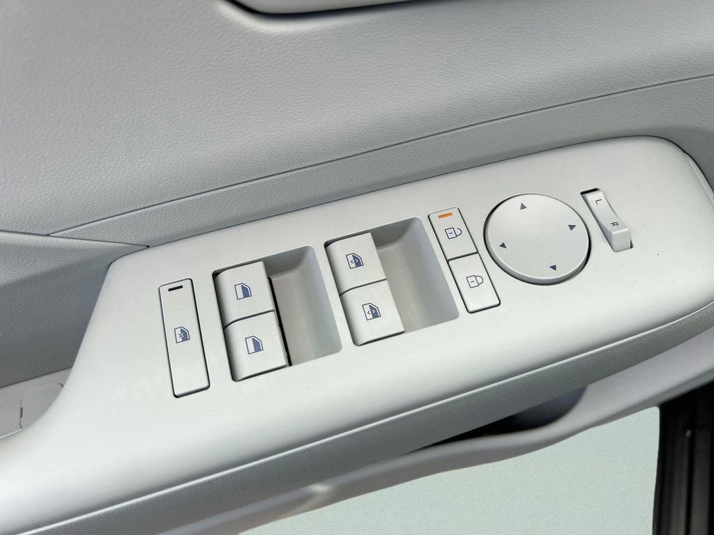 New 2026 Hyundai Kona SEL Sport image 23