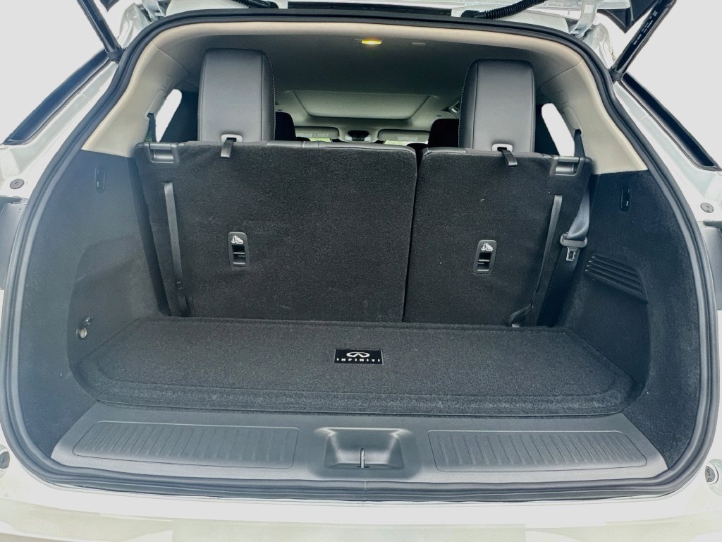 New 2027 INFINITI QX60 Luxe w/ Cargo Package FWD image 29