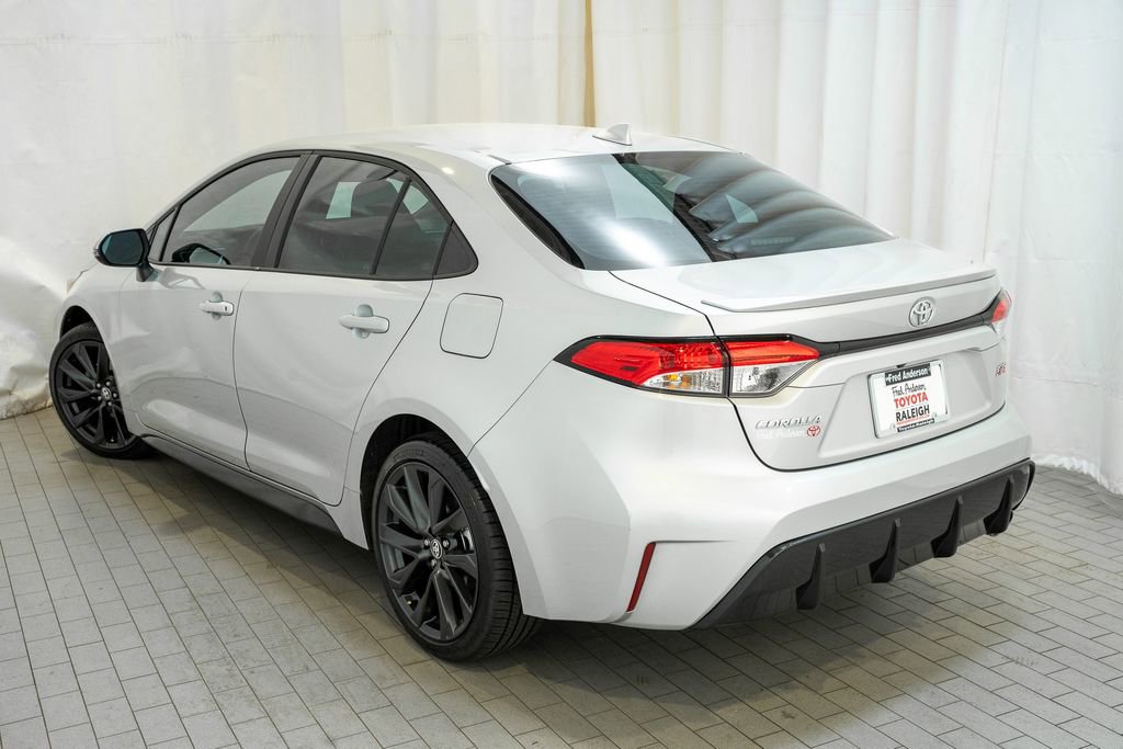 Certified 2026 Toyota Corolla SE image 3