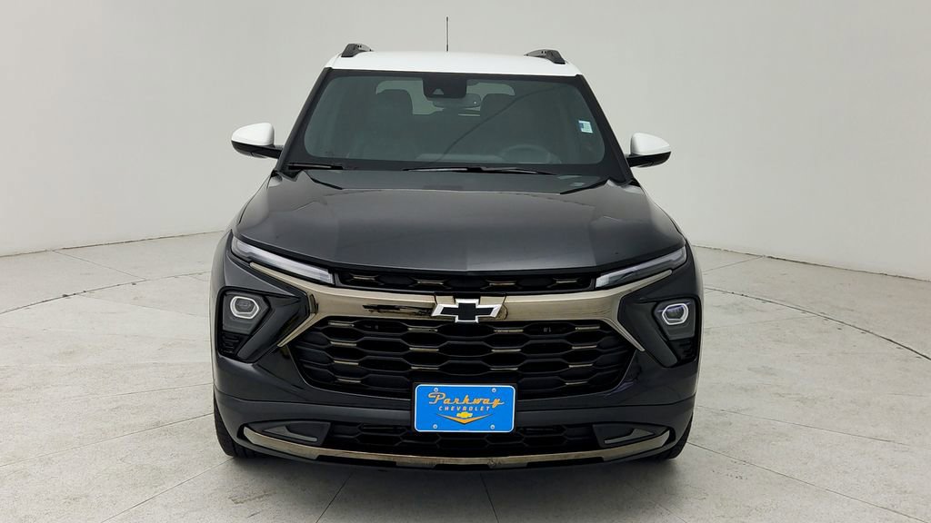 Certified 2025 Chevrolet TrailBlazer ACTIV w/ Convenience Package FWD image 2