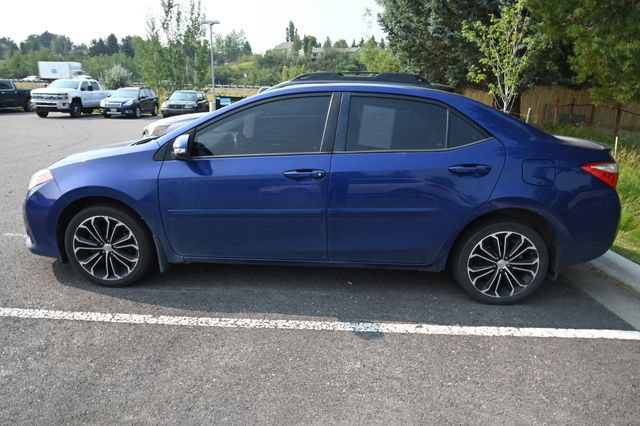 Used 2015 Toyota Corolla S FWD image 2