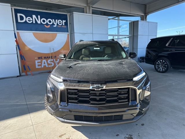 New 2026 Chevrolet Equinox ACTIV AWD/4WD image 2