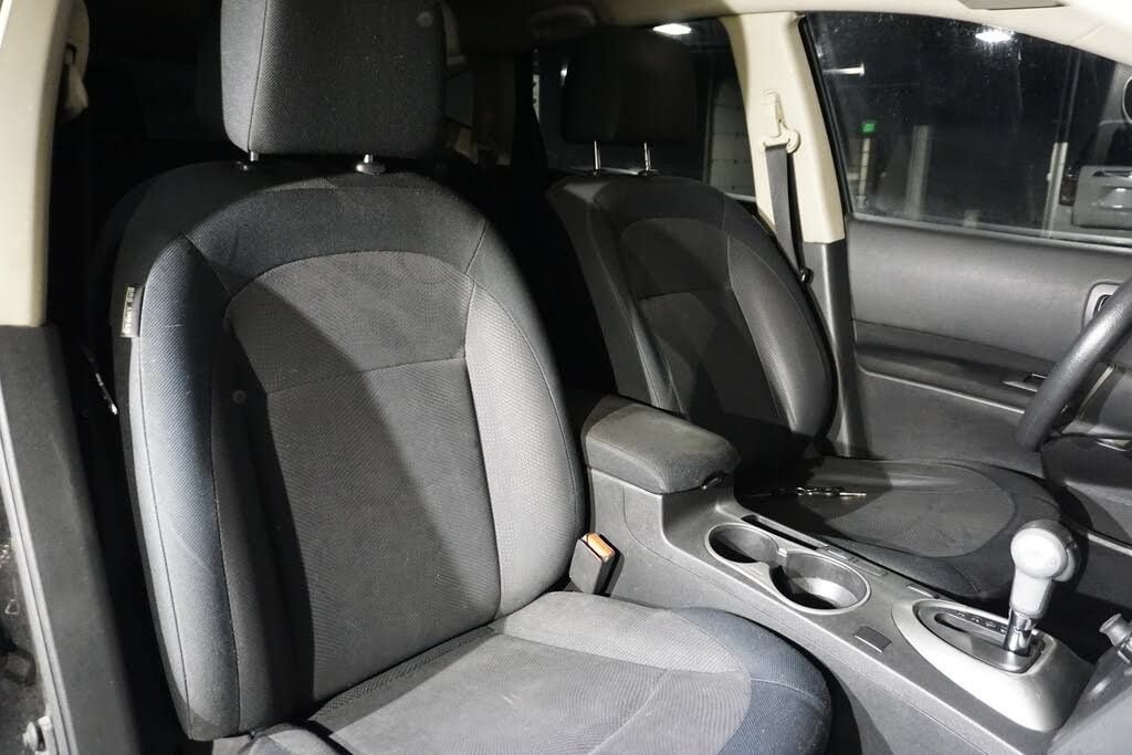 Used 2013 Nissan Rogue S w/ Special Edition Pkg AWD/4WD image 14