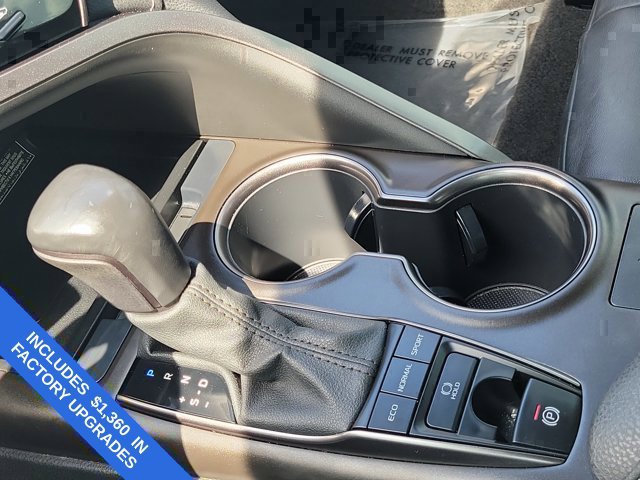 Used 2021 Toyota Camry XSE FWD image 33
