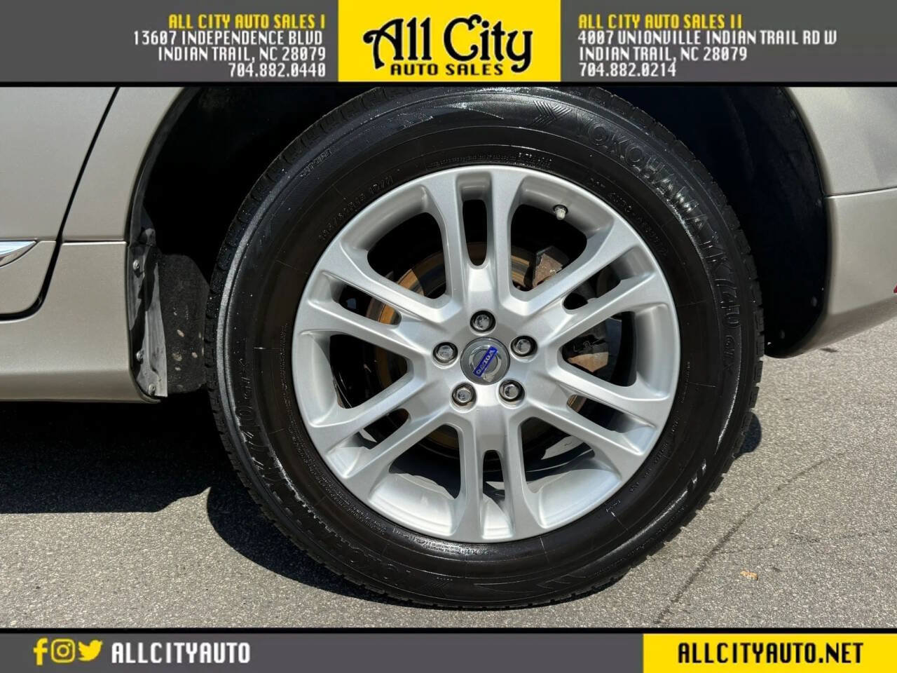 Used 2015 Volvo XC60 T5 Premier w/ Proximity Package FWD image 36