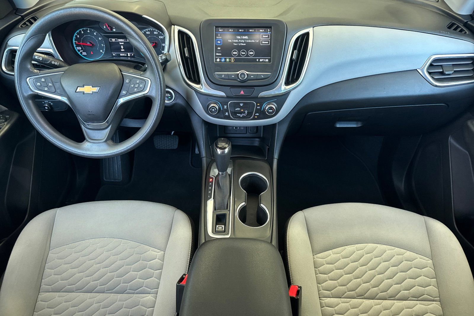Used 2019 Chevrolet Equinox LS FWD image 13