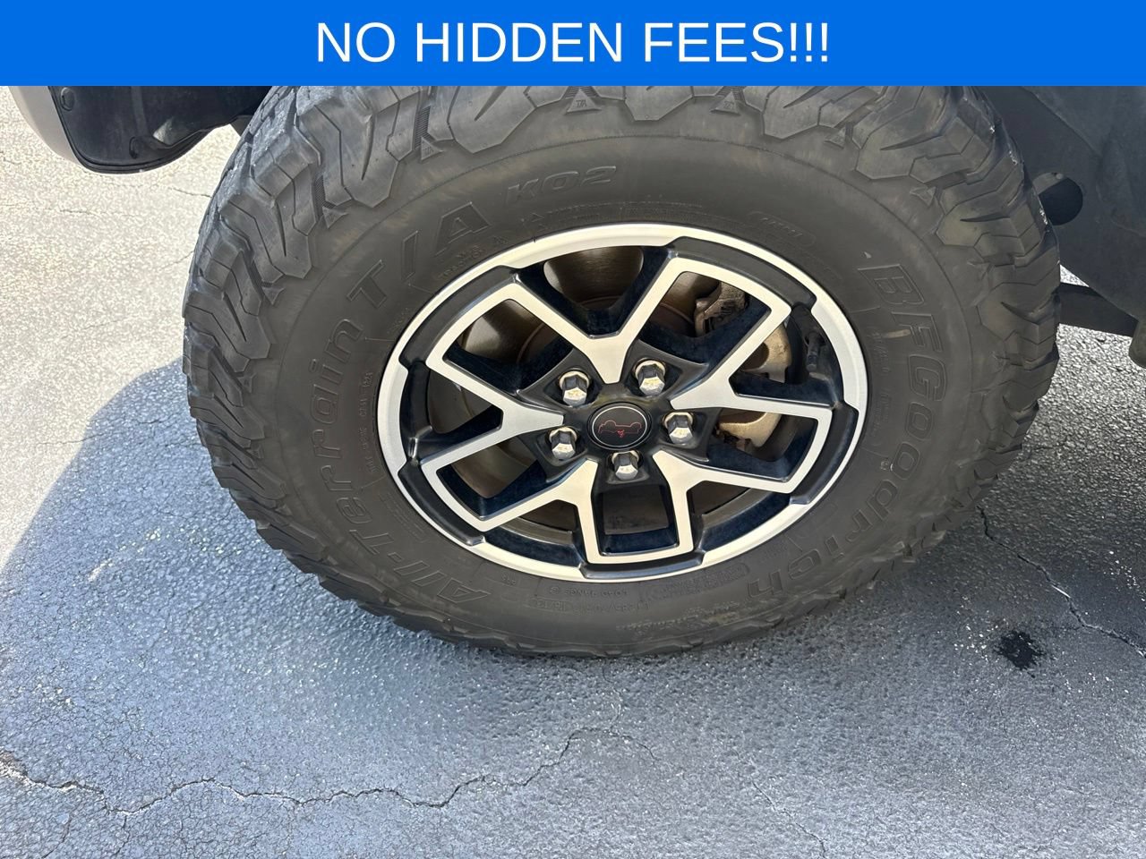 Used 2024 Jeep Wrangler Unlimited Rubicon AWD/4WD image 13