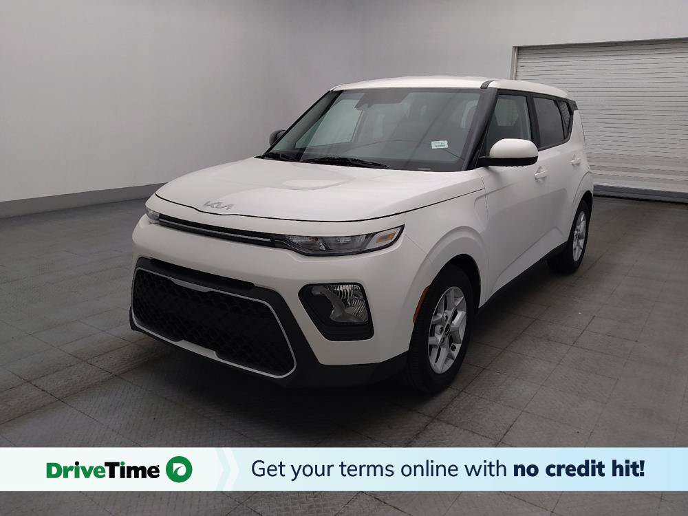Used 2022 Kia Soul LX w/ Technology Package FWD image 1