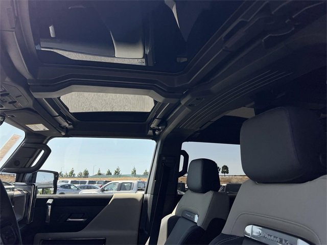 New 2026 GMC Hummer EV 4x4 Crew Cab image 25